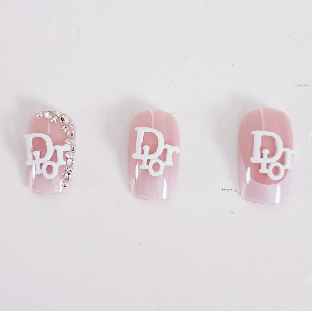 Luxury Nail Charms White